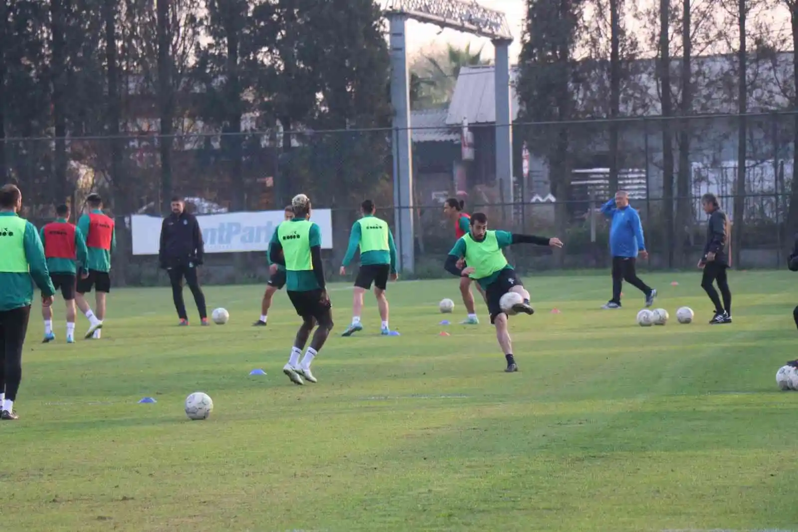 Sakaryaspor, Bandırmaspor mesaisinde