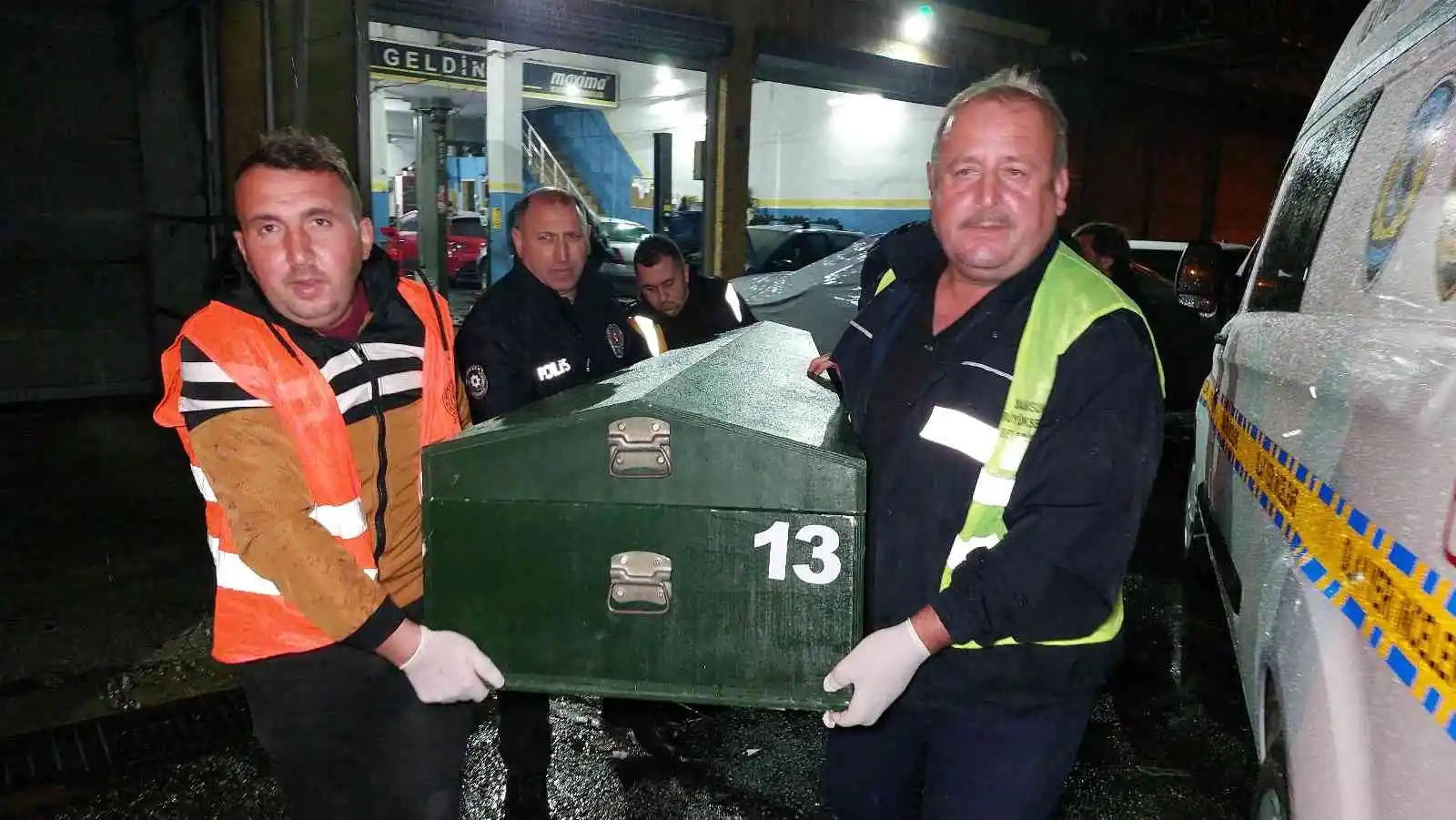 Samsun’da bir kadın sanayideki tamircide tabancayla vurulmuş halde ölü bulundu
