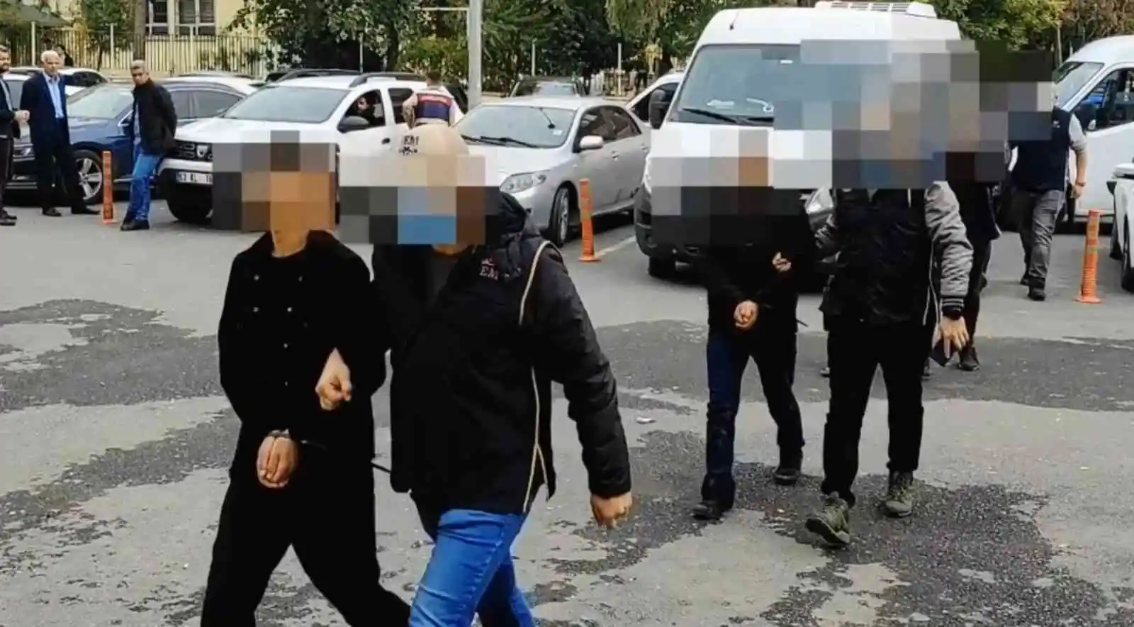 Şanlıurfa'da bombalı eylem hazırlığındaki teröristler yakalandı
