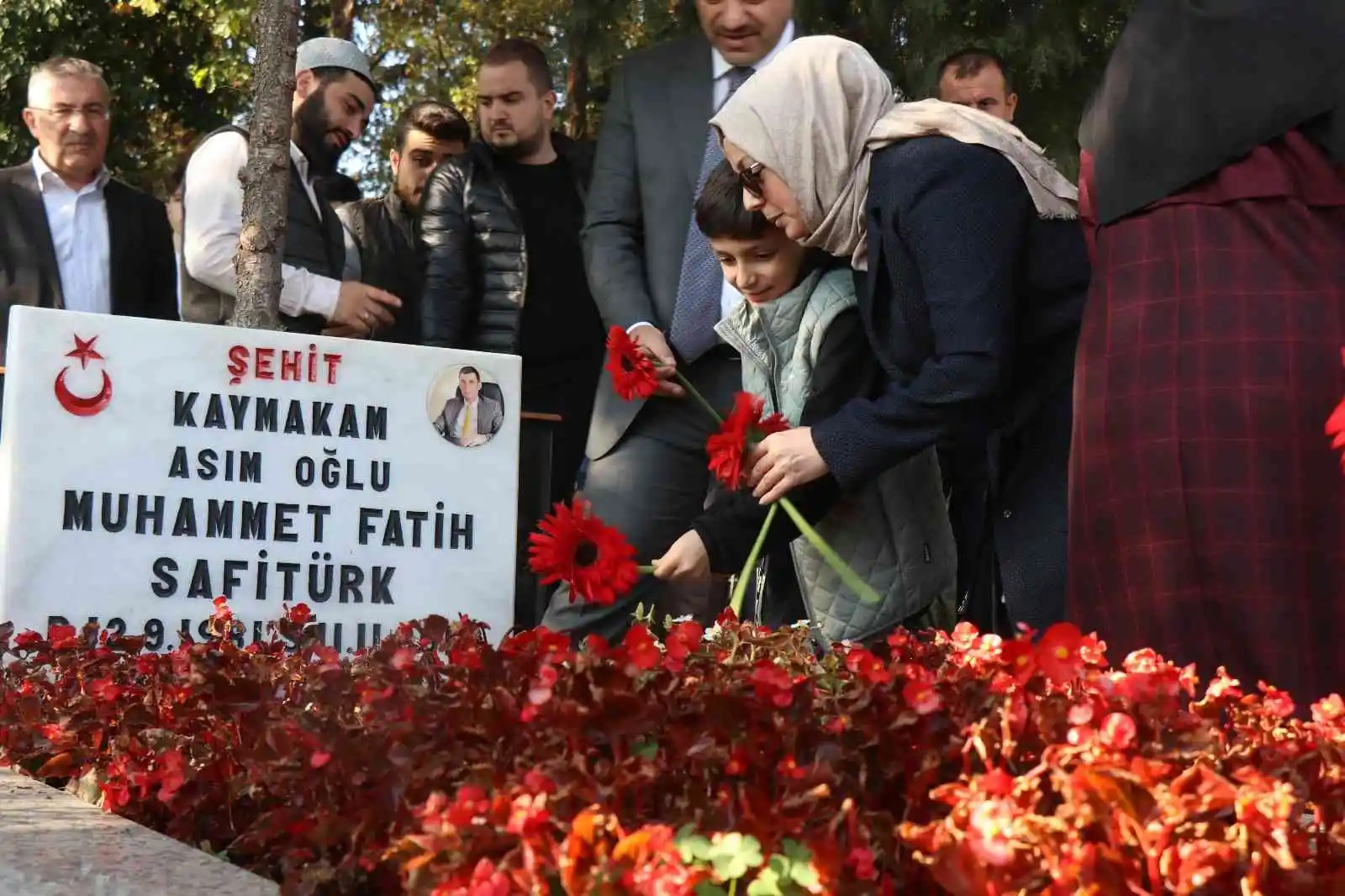 Şehit Kaymakam Safitürk, vefatının 6'ncı yıl dönümünde kabri başında anıldı