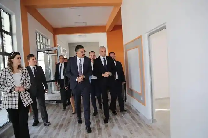 Simav Engelsiz Park ve Gündüz Yaşam Merkezi’nde sona gelindi
