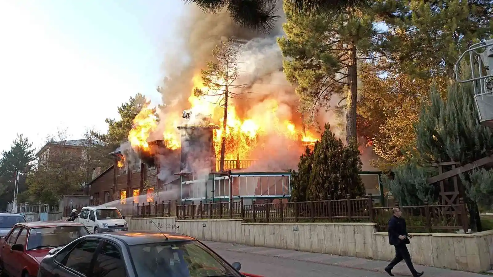 Sivas'ta korkutan yangın