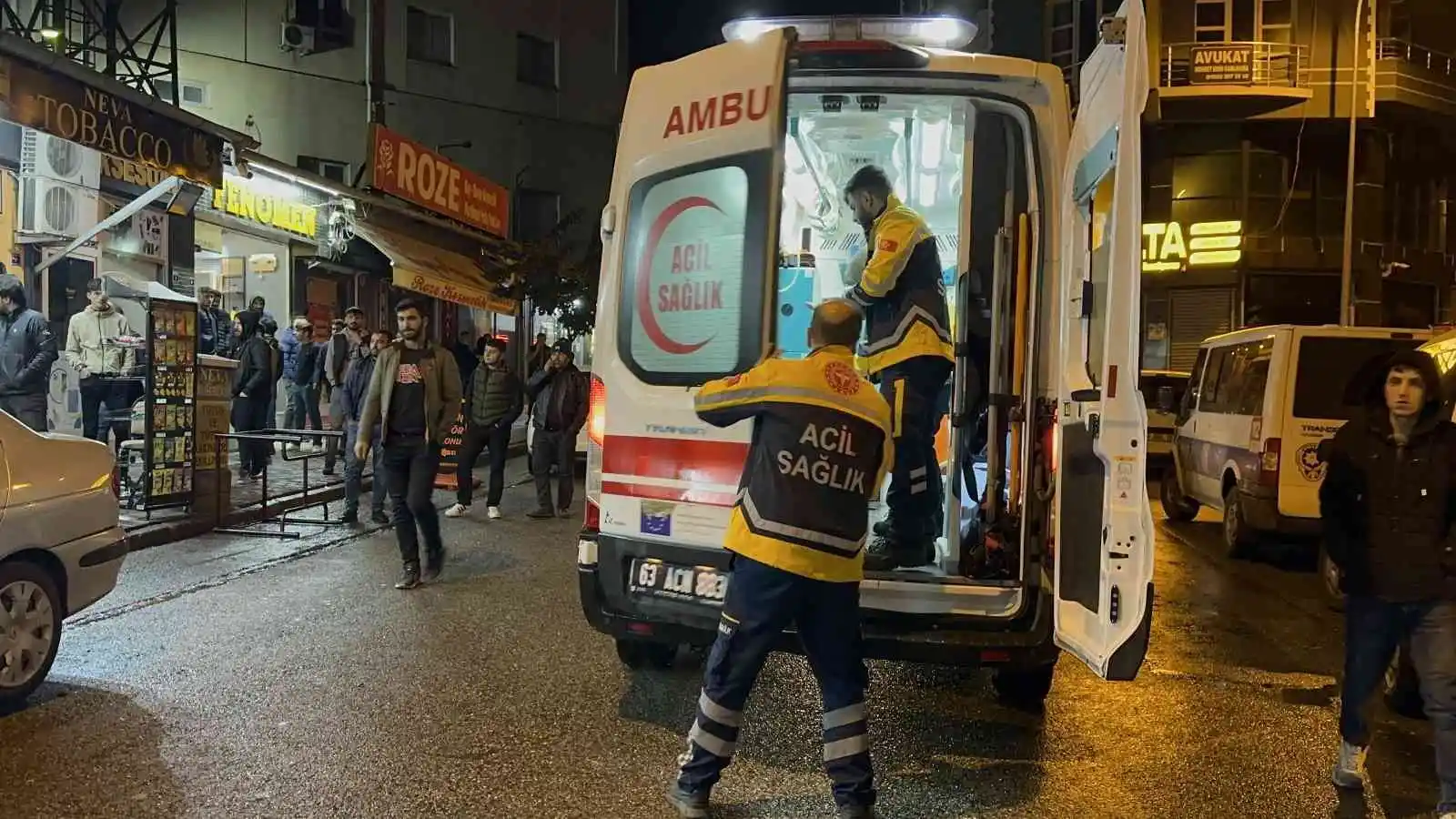 Siverek’te silahlı kavga: 1’i ağır 2 yaralı