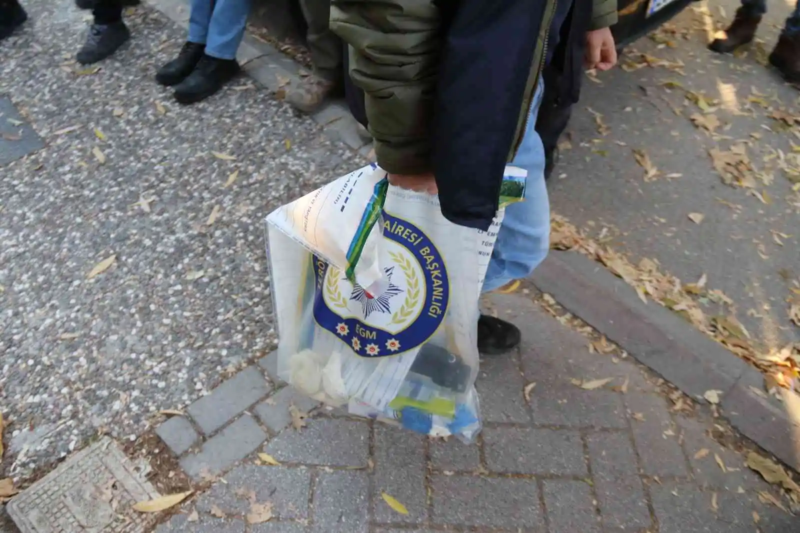 Sosyal medyadan bomba provokasyonu yaptığı iddia edilen şüpheli yakalandı
