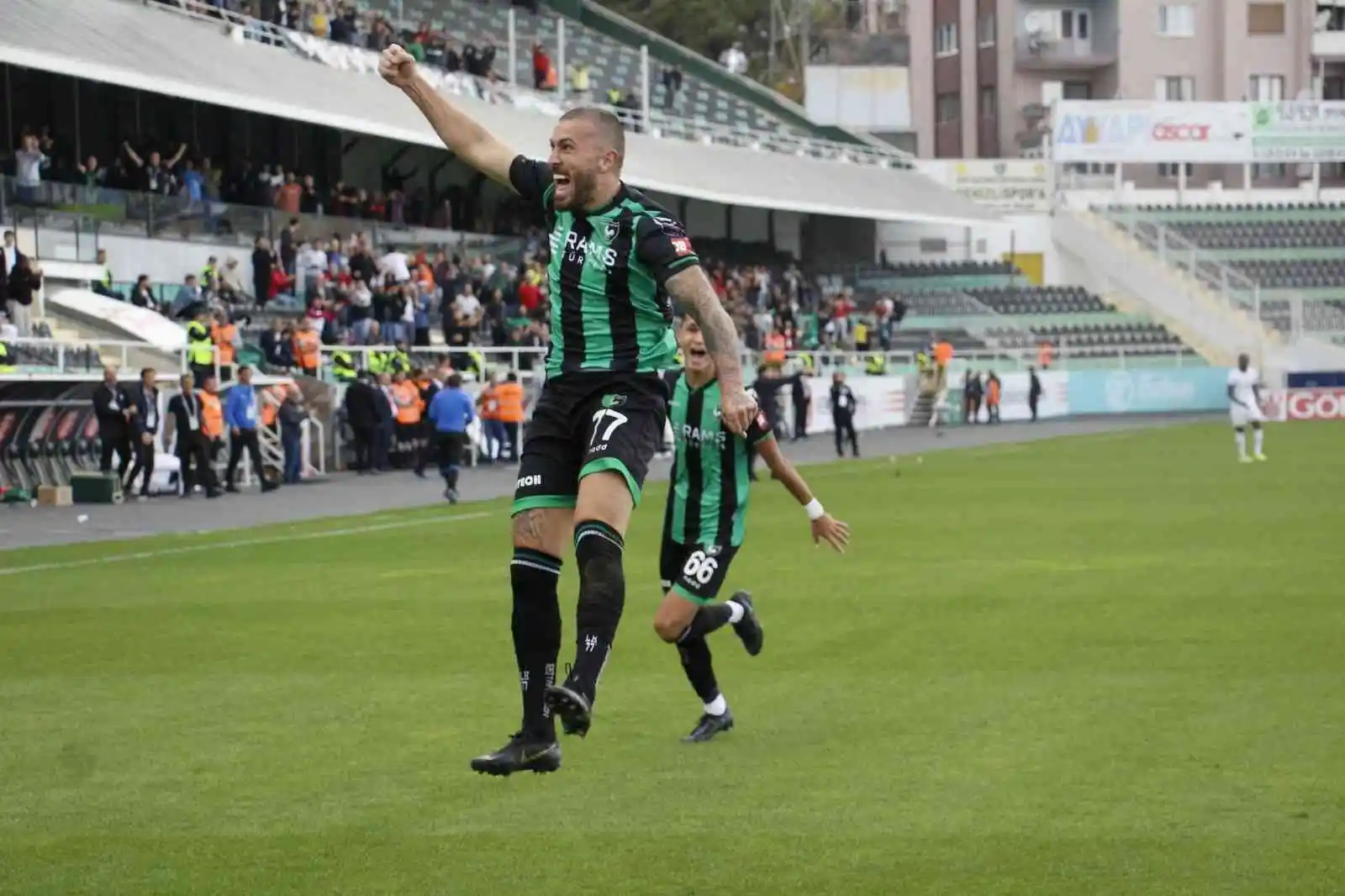 Spor Toto 1. Lig: Denizlispor: 4 - Tuzlaspor: 3
