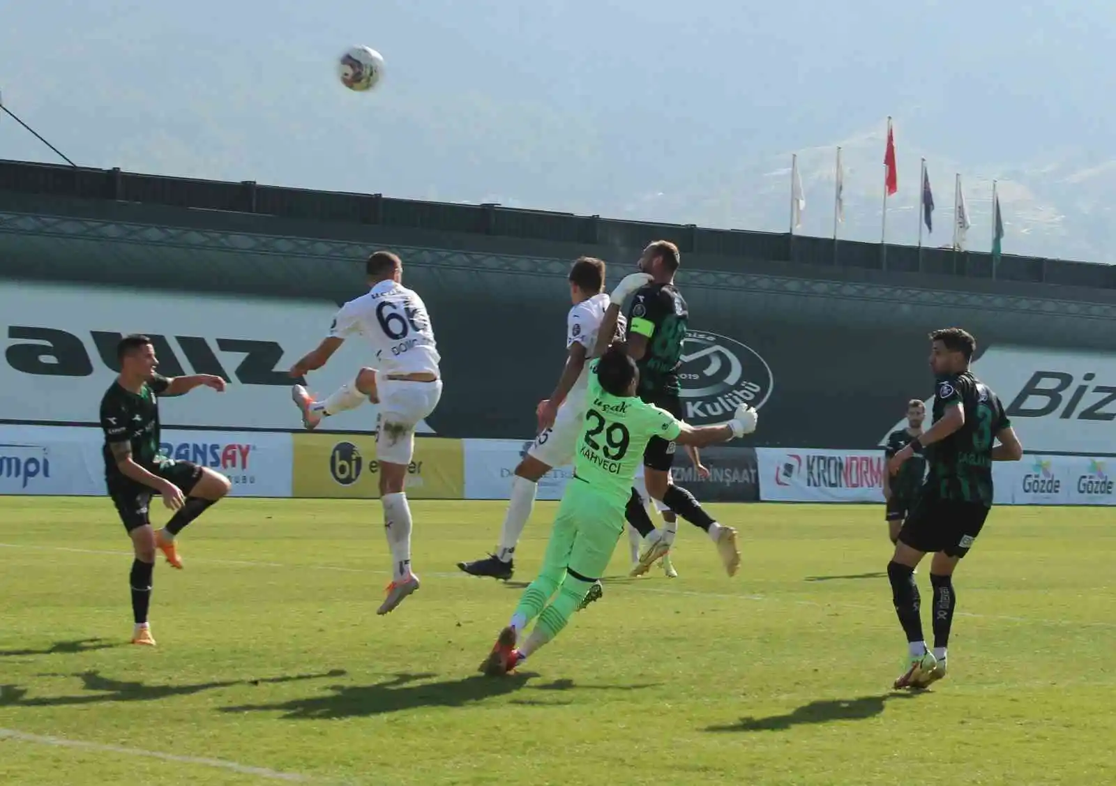 Spor Toto 1. Lig: Manisa FK: 2 - Sakaryaspor: 1