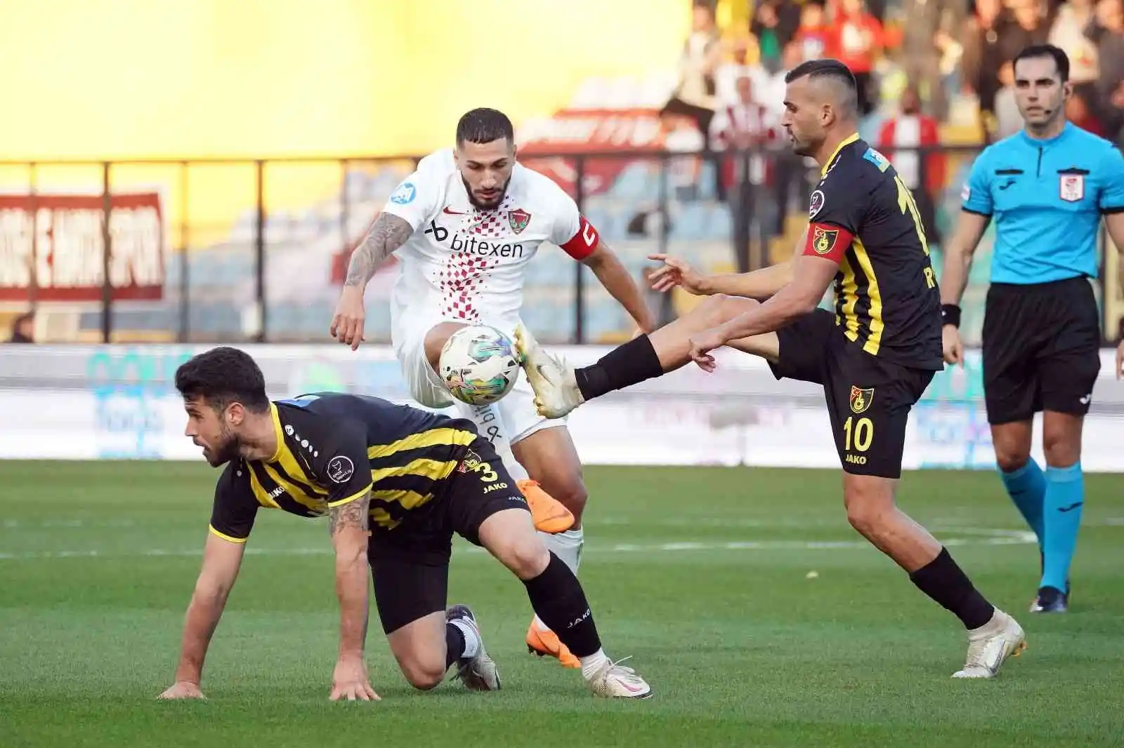 Spor Toto Süper Lig: İstanbulspor: 0 - Hatayspor: 1 (Maç devam ediyor)