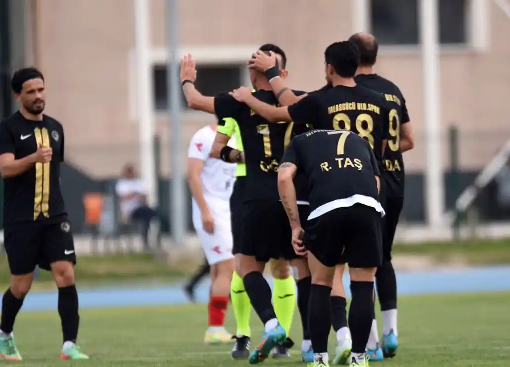 Talasgücü Belediyespor fırsat tepti