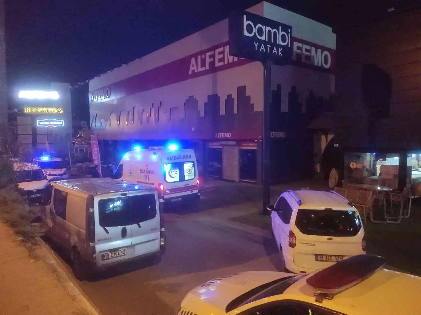 Tartıştığı kız arkadaşı tarafından bıçaklanan genç hayatını kaybetti