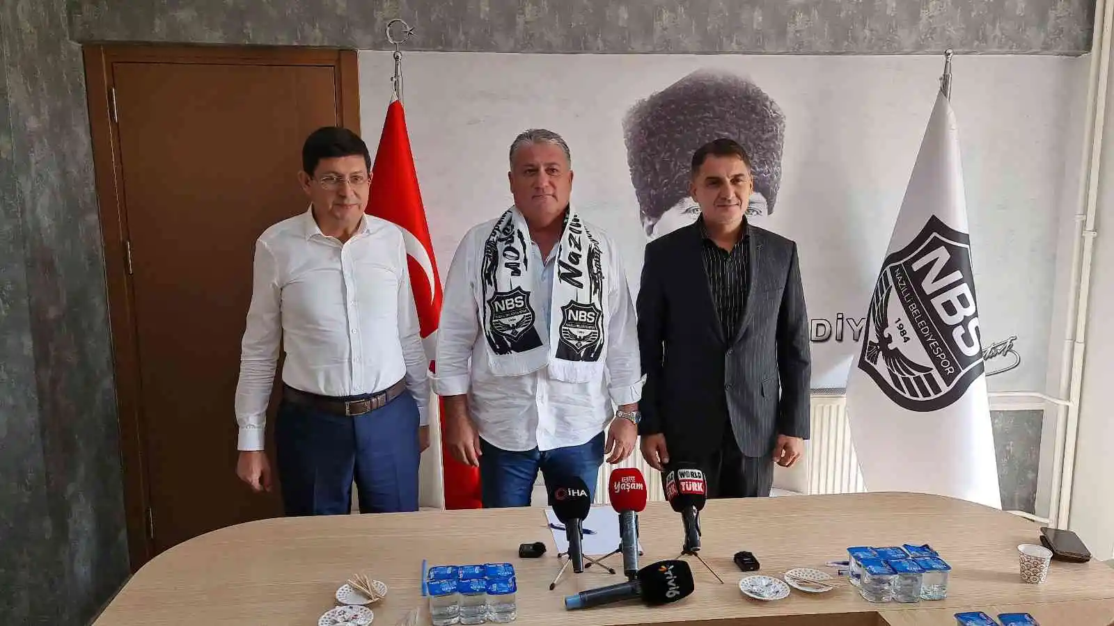 Teknik Direktör Mesut Toros Nazilli Belediyespor'a imzayı attı