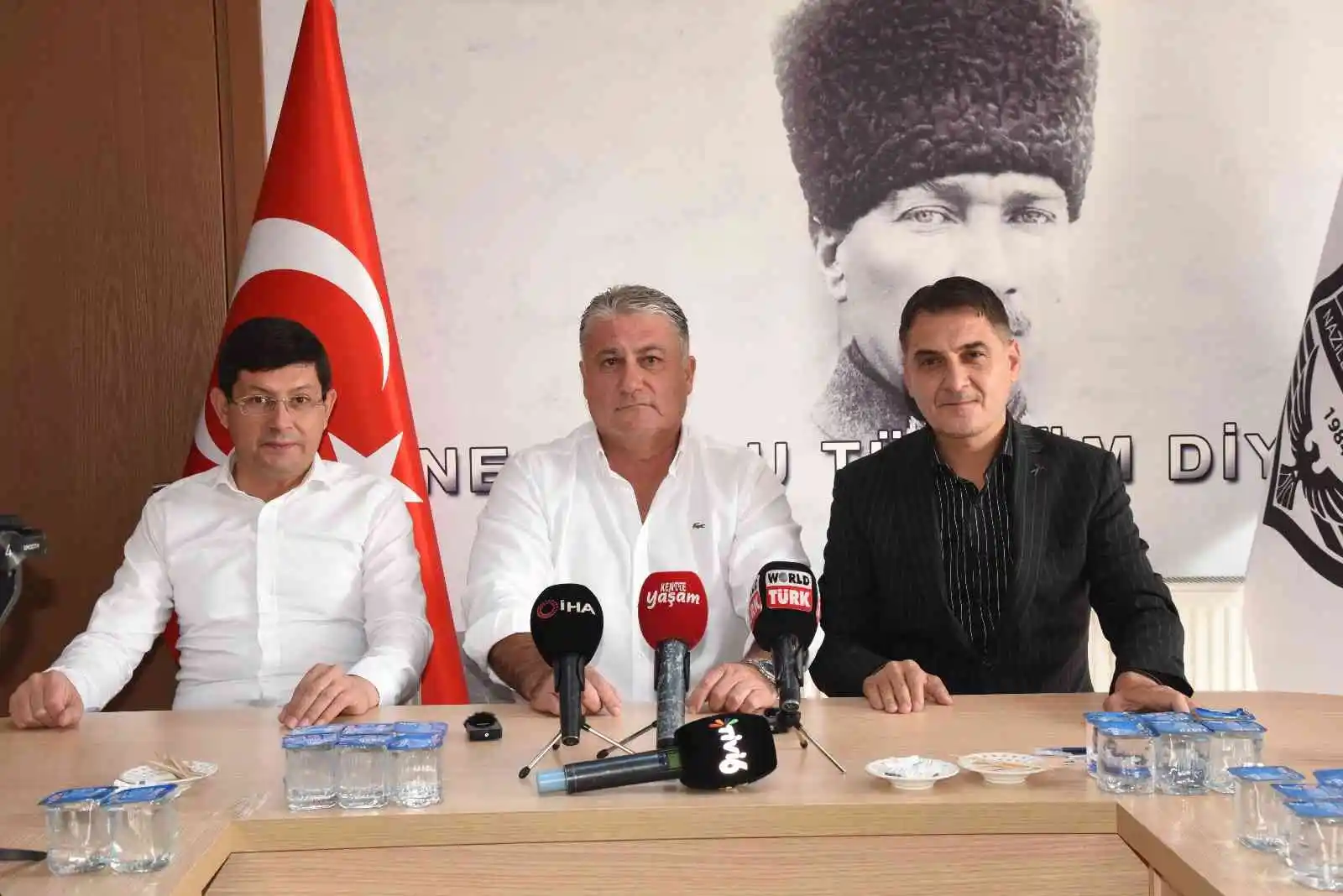 Teknik Direktör Mesut Toros Nazilli Belediyespor’a imzayı attı