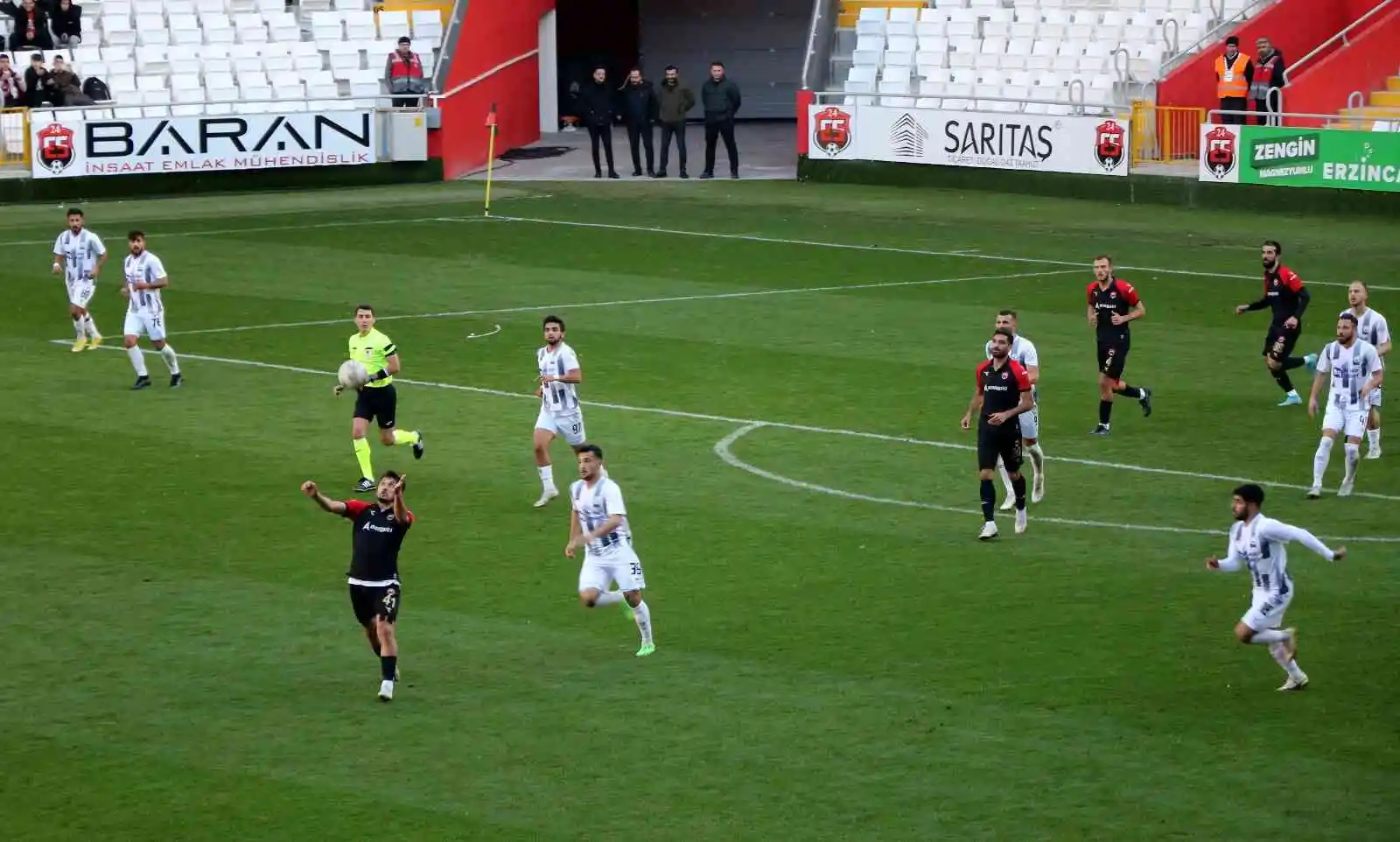 TFF 2. Lig: 24Erzincanspor: 1 - Sivas Belediye Spor: 1
