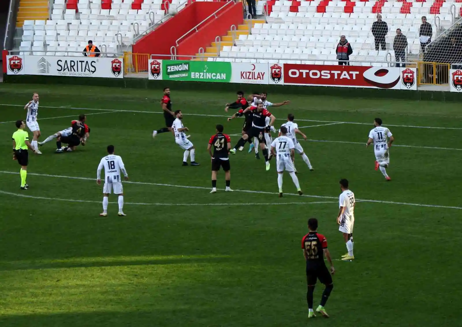 TFF 2. Lig: 24Erzincanspor: 1 - Sivas Belediye Spor: 1
