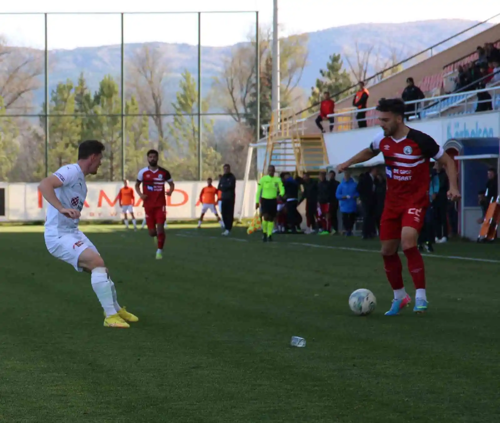 TFF 2. Lig: Sivas Belediyespor: 0 - İnegölspor: 2
