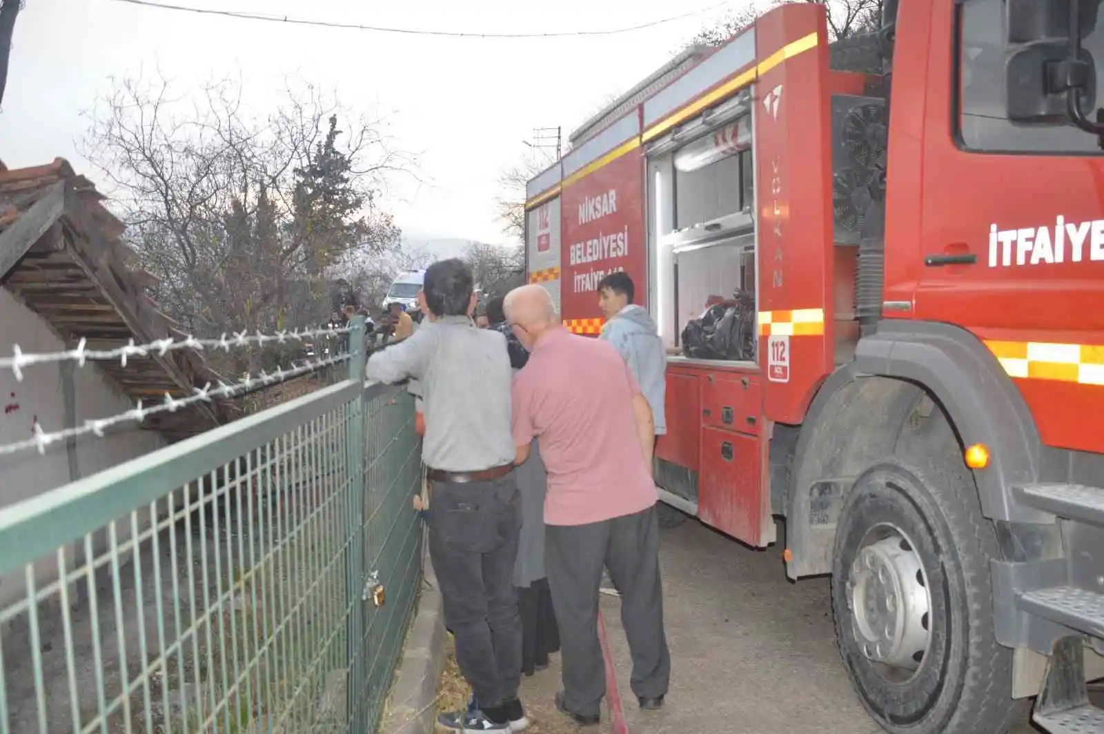 Tokat’ta iki katlı ahşap evde yangın paniği