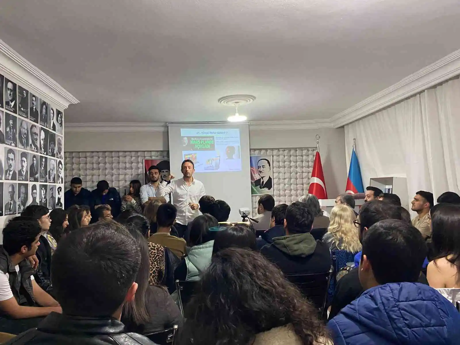 TÜGİAD Eskişehir Şube Başkanı Serkan Can Zengin'den 'İş'te Sen' konulu konferansı