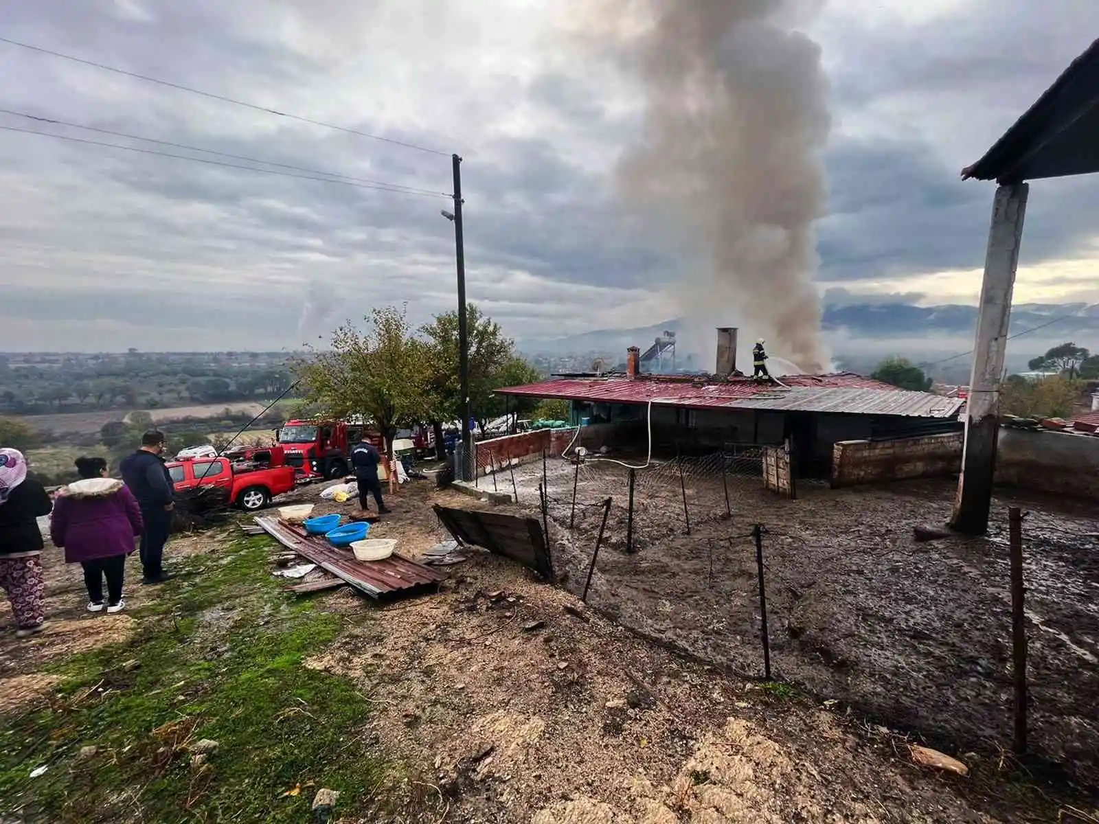 Yatağan'da ev yangını
