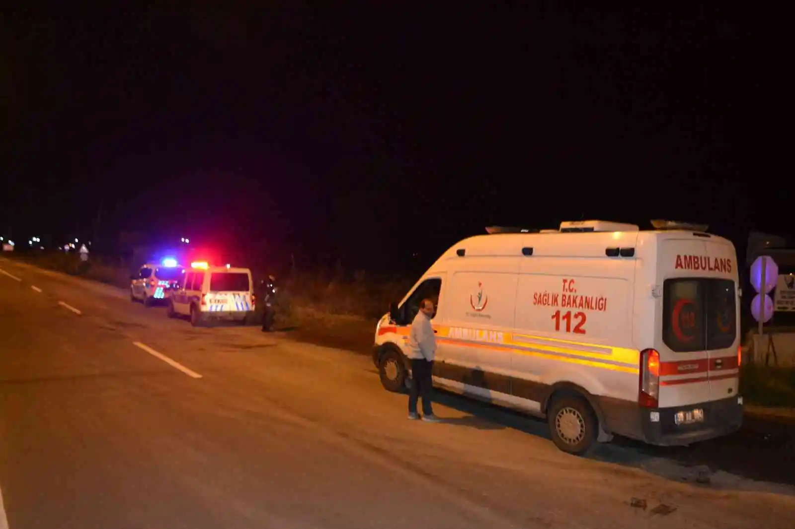 Yediemin otoparkında patlama: Isınmak için yaktığı lastik bomba gibi patladı