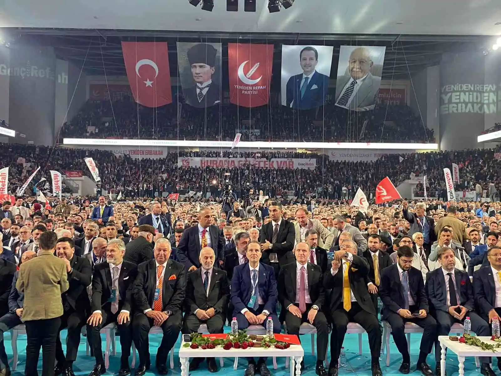 Yeniden Refah Partisi genel başkanlığına yeniden Fatih Erbakan seçildi
