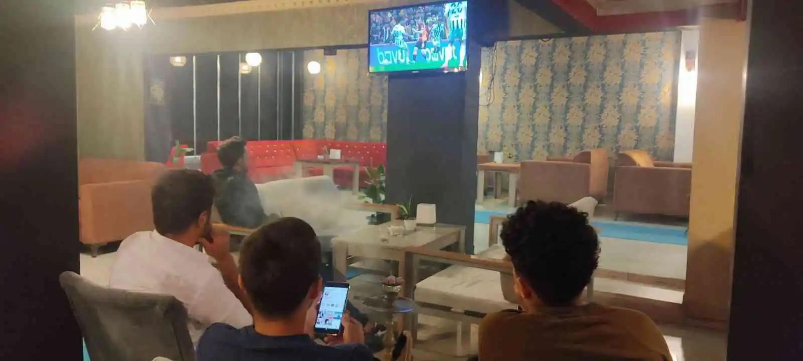 Yüksekovalılar Galatasaray- Beşiktaş maçına kilitlendi