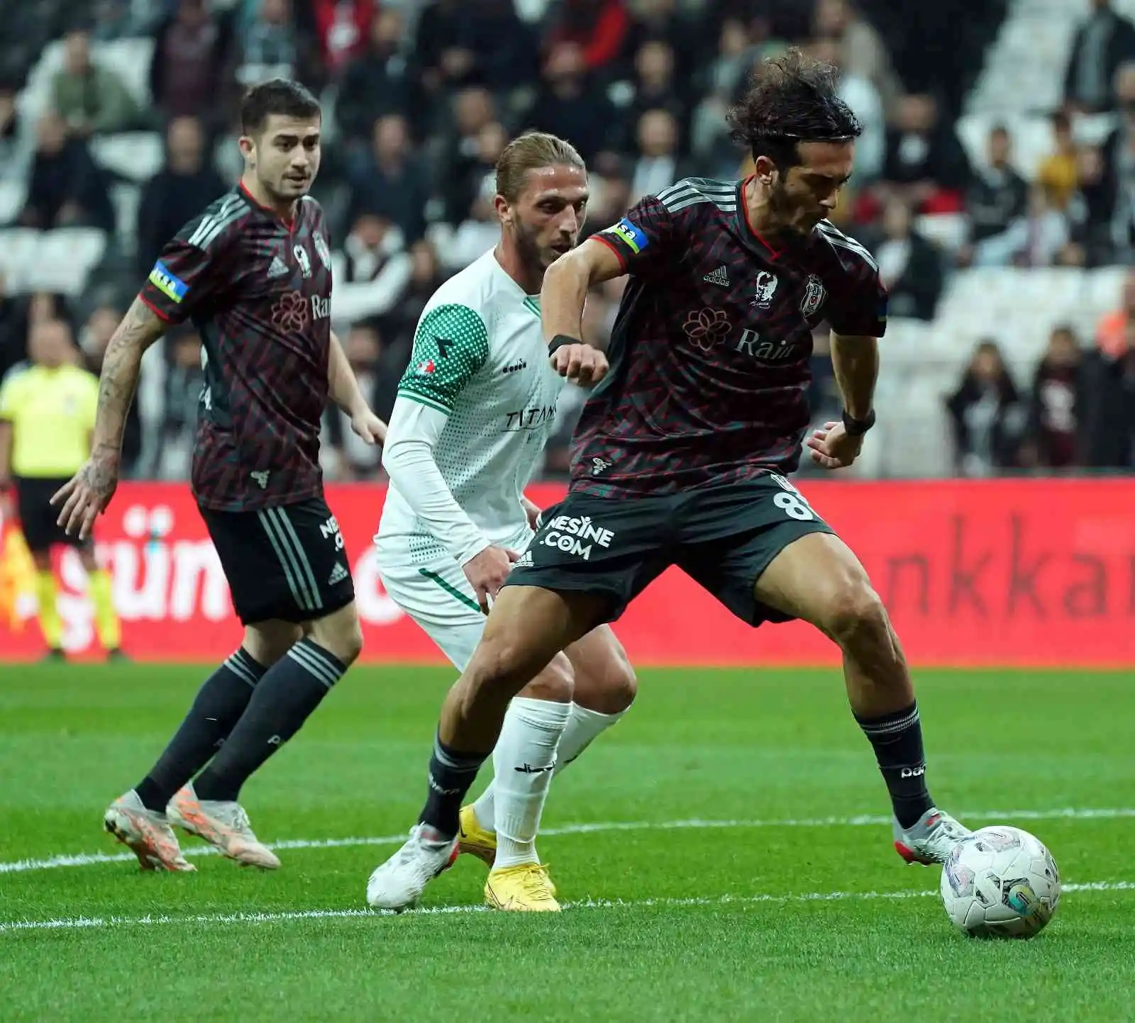 Ziraat Türkiye Kupası: Beşiktaş: 3 - Serik Belediyespor: 0 (İlk yarı)
