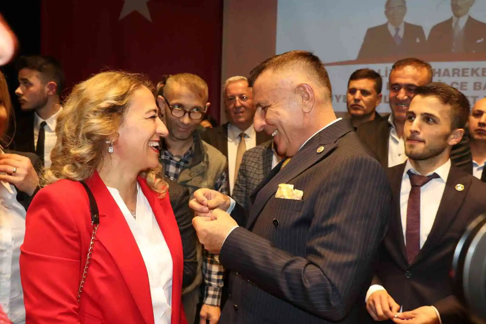 Zonguldak’ta MHP’ye 500 yeni katılım