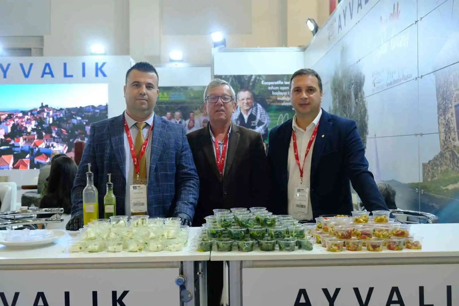 16. Uluslararası Travel Turkey İzmir'de Ayvalık standına ilgi büyük