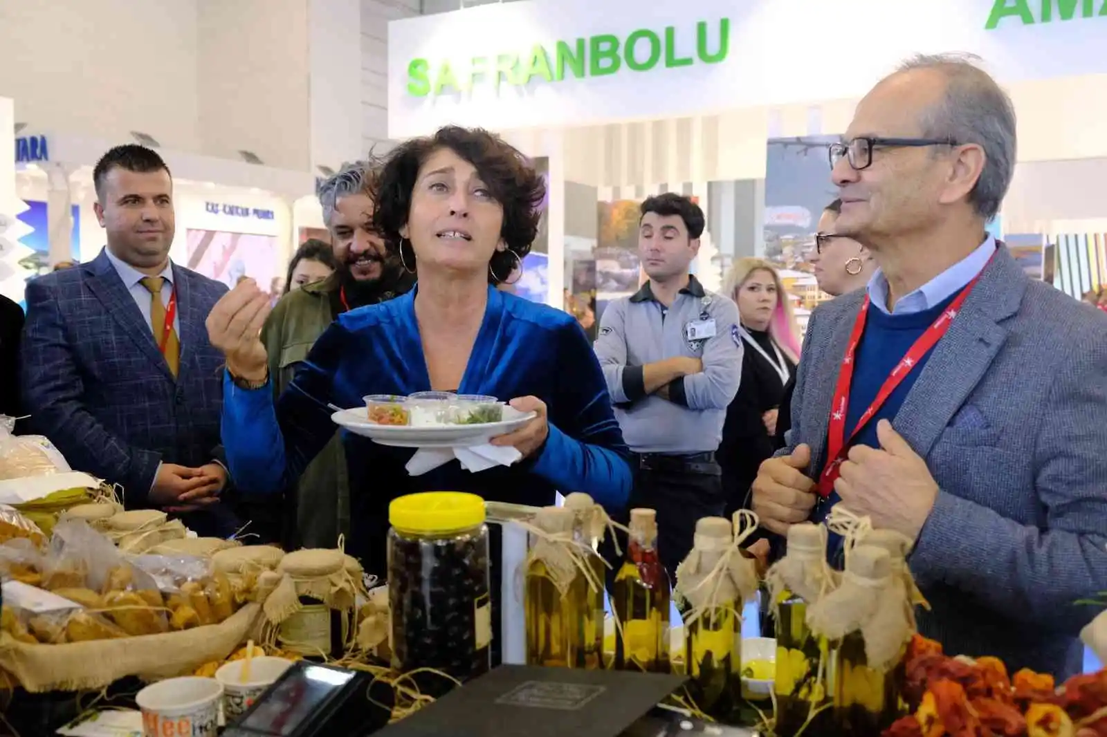 16. Uluslararası Travel Turkey İzmir’de Ayvalık standına ilgi büyük