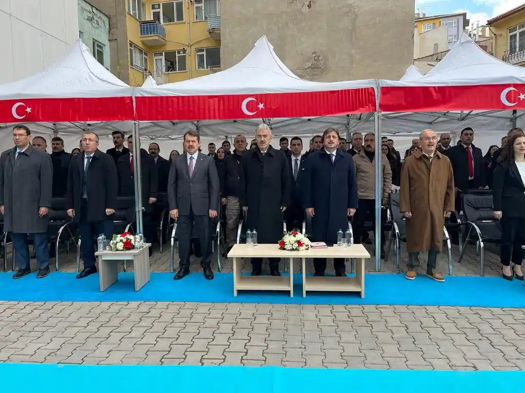 30 Ağustosa kadar tüm illerde Çocuk Görüşme Merkezleri açılacak
