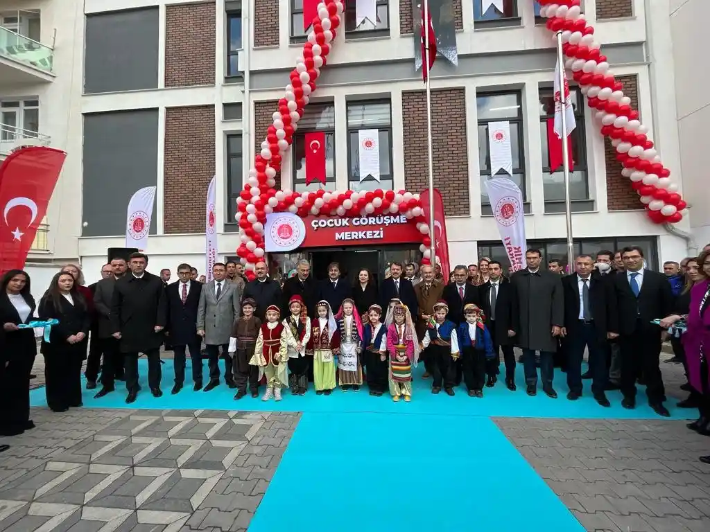 30 Ağustosa kadar tüm illerde Çocuk Görüşme Merkezleri açılacak
