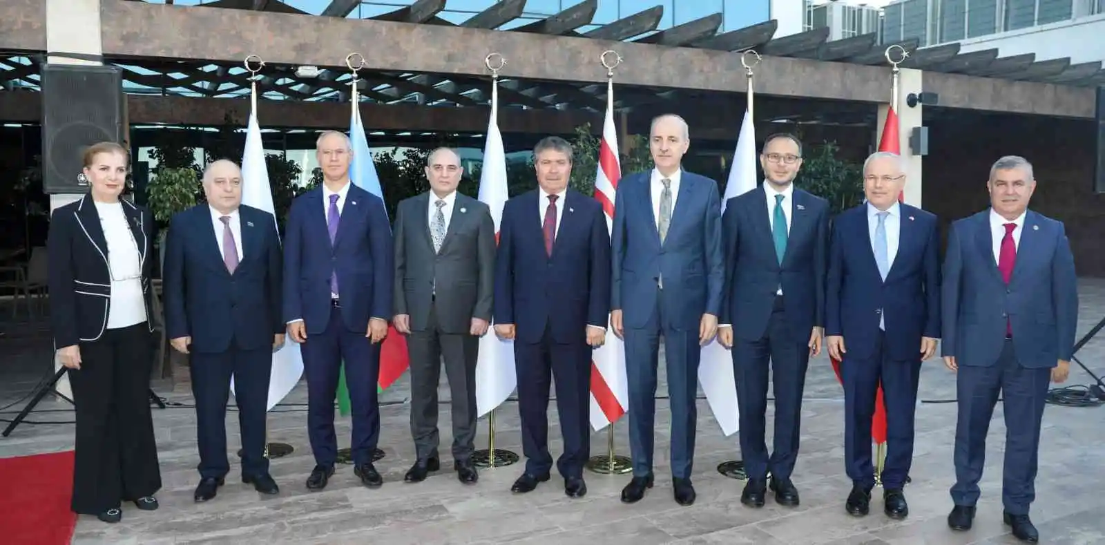 AK Parti Genel Başkanvekili Kurtulmuş: "Doğu Akdeniz'de Türkiye'nin ve Kıbrıs Türk halkının hak ve hukukunu zedeleyecek herhangi bir adımın atılmasına müsaade edilmeyecek"
