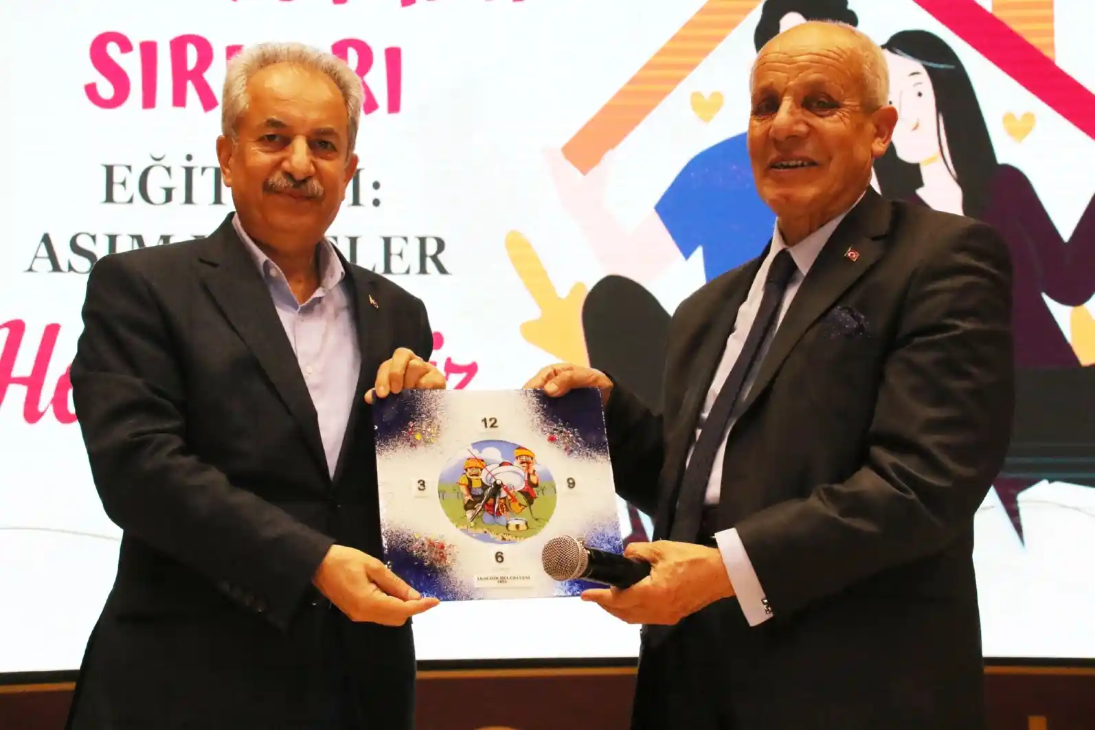 Akşehir’de “Mutlu Yuvanın Sırları” konulu konferans