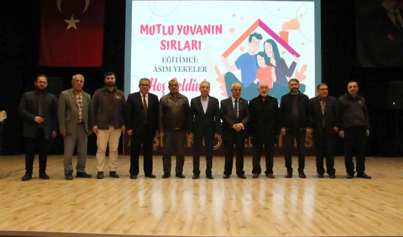Akşehir’de “Mutlu Yuvanın Sırları” konulu konferans