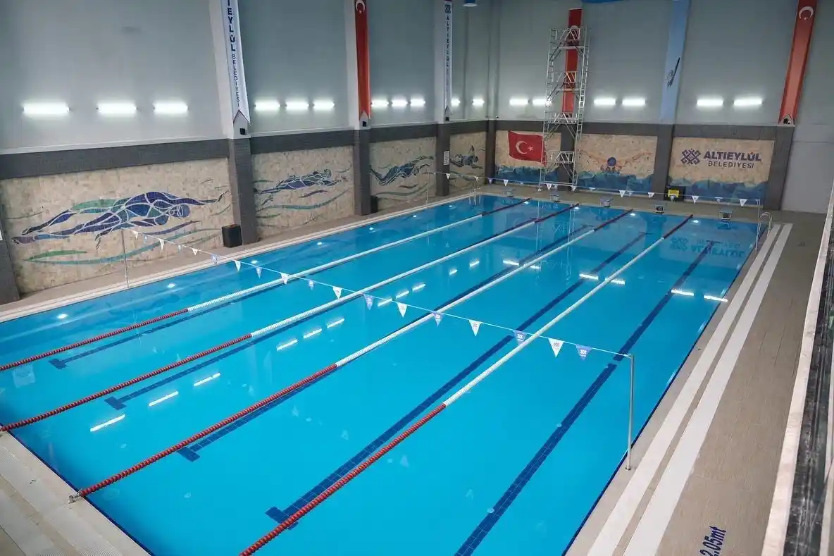 Altıeylül’de dev proje kapılarını açtı
