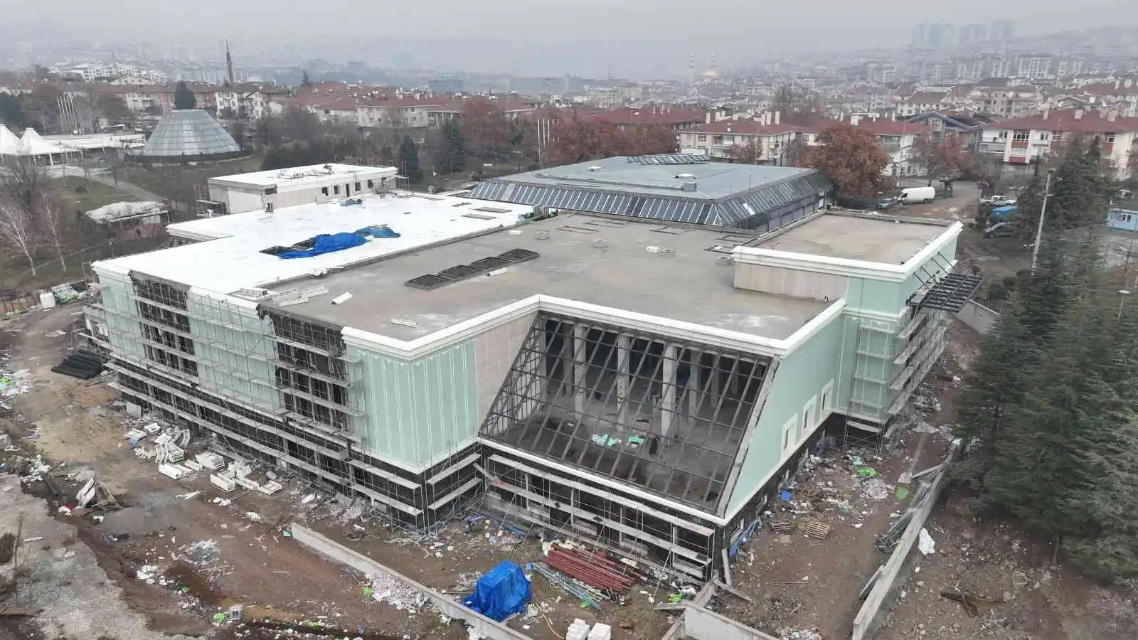Altınpark Yüzme Havuzu inşaatı tüm hızıyla devam ediyor