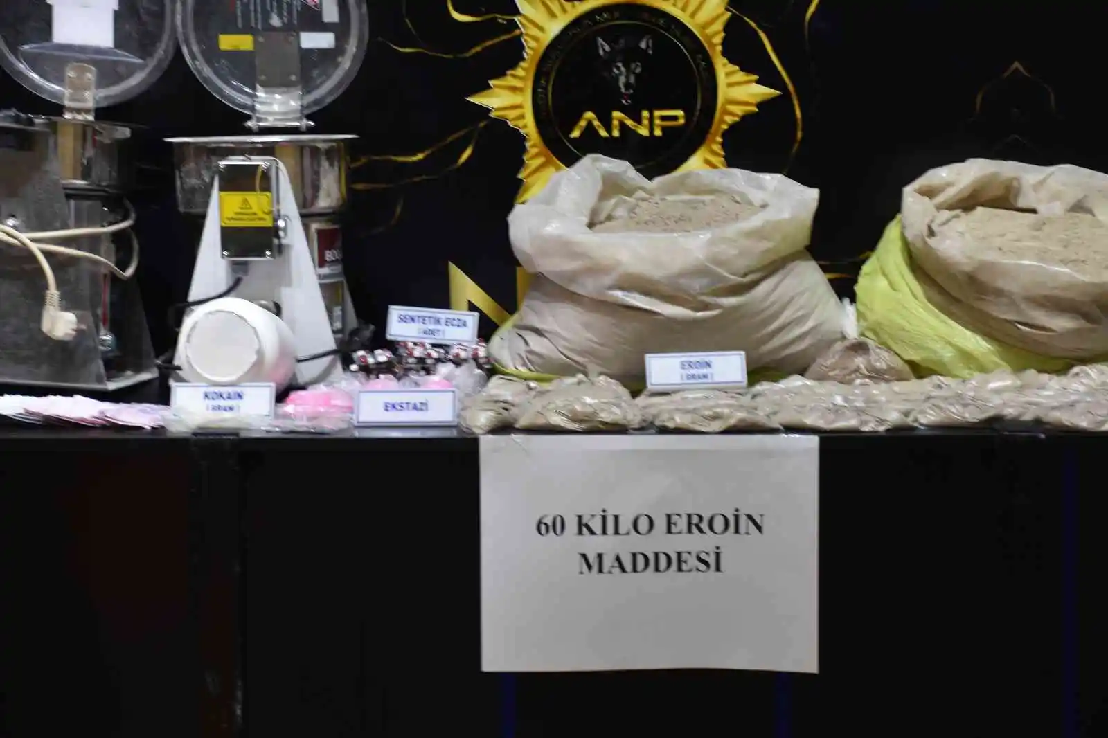Ankara’da narkotik operasyonunda 31 kişi tutuklandı