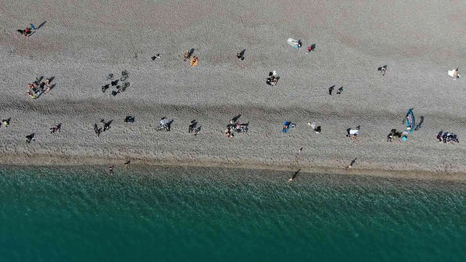 Antalya’da Aralık ayında deniz keyfi
