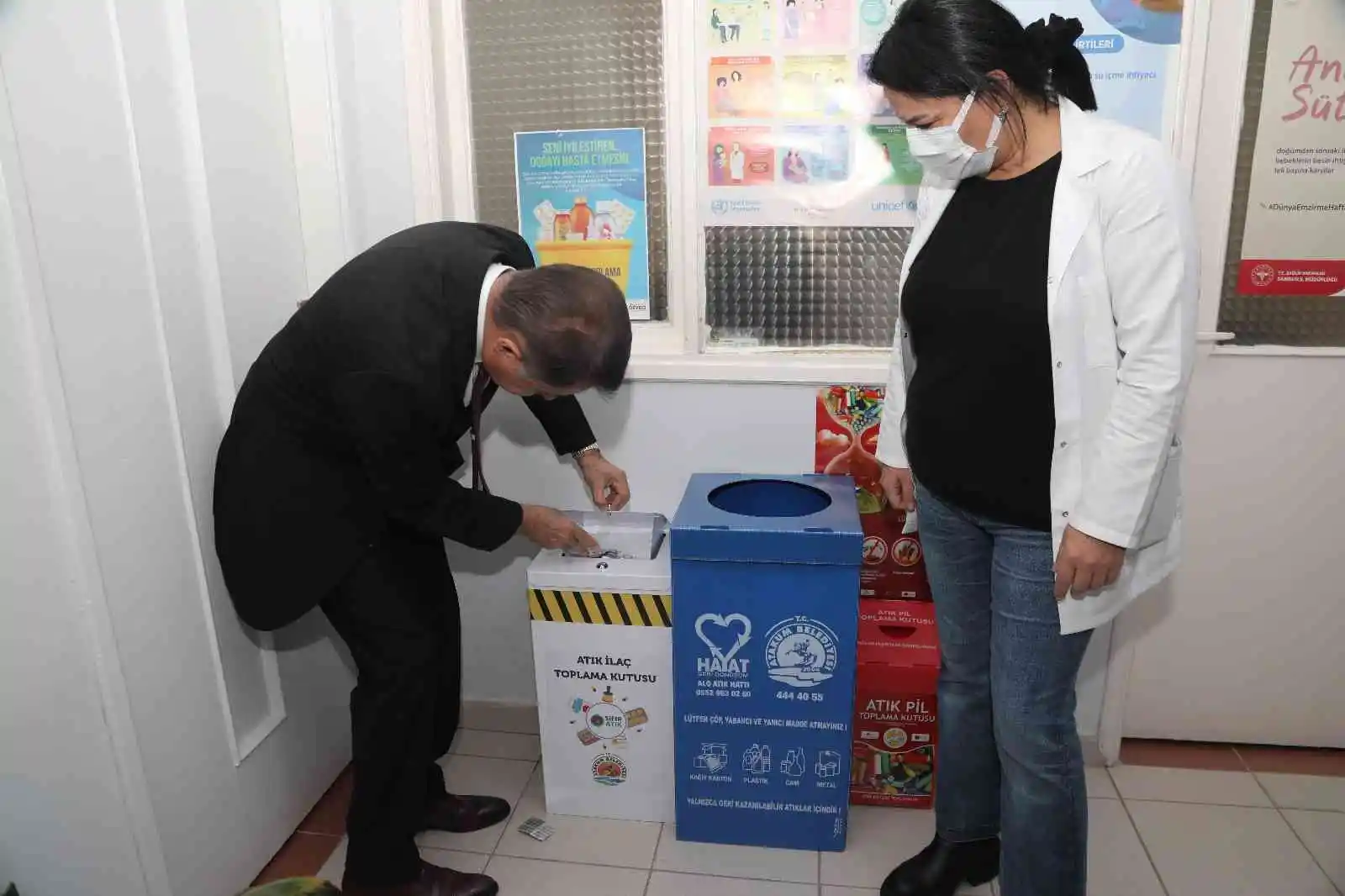 Atakum'da atık ilaçlarla mücadele: "Seni iyileştiren, doğayı hasta etmesin"