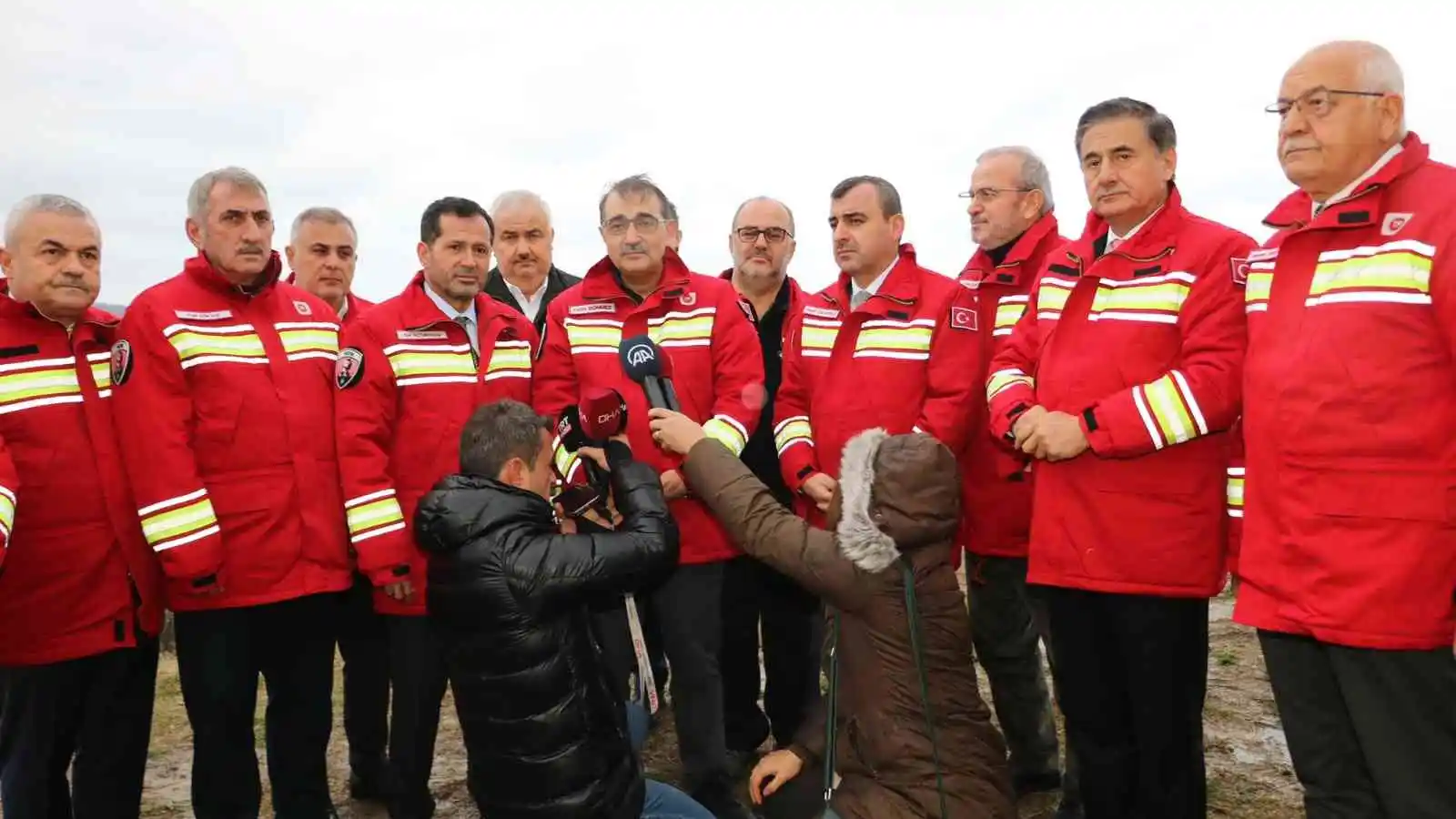 Bakan Dönmez’den petrol rezervi açıklaması : ‘Arkası gelecek bizi takip edin’