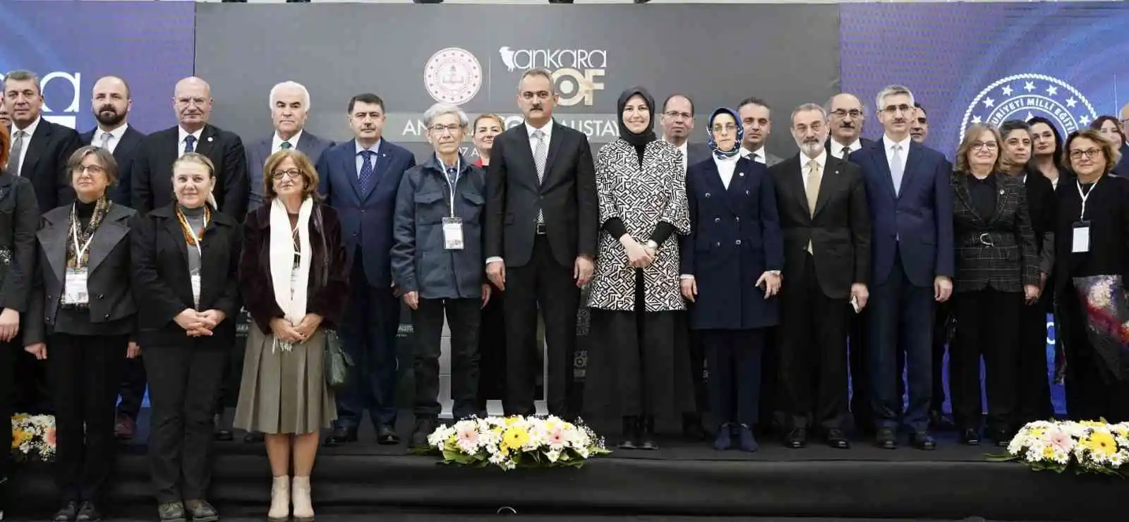 Bakan Özer: “Sof Kumaşı’nda yurt dışına ihraç etmeyle ilgili Bakanlık olarak her türlü inisiyatifi alacağız”