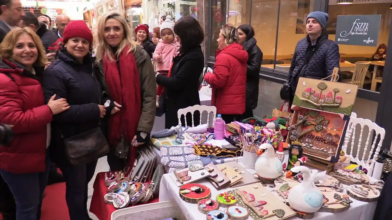 Bandırma’da el emeği yılbaşı alışveriş günleri başladı
