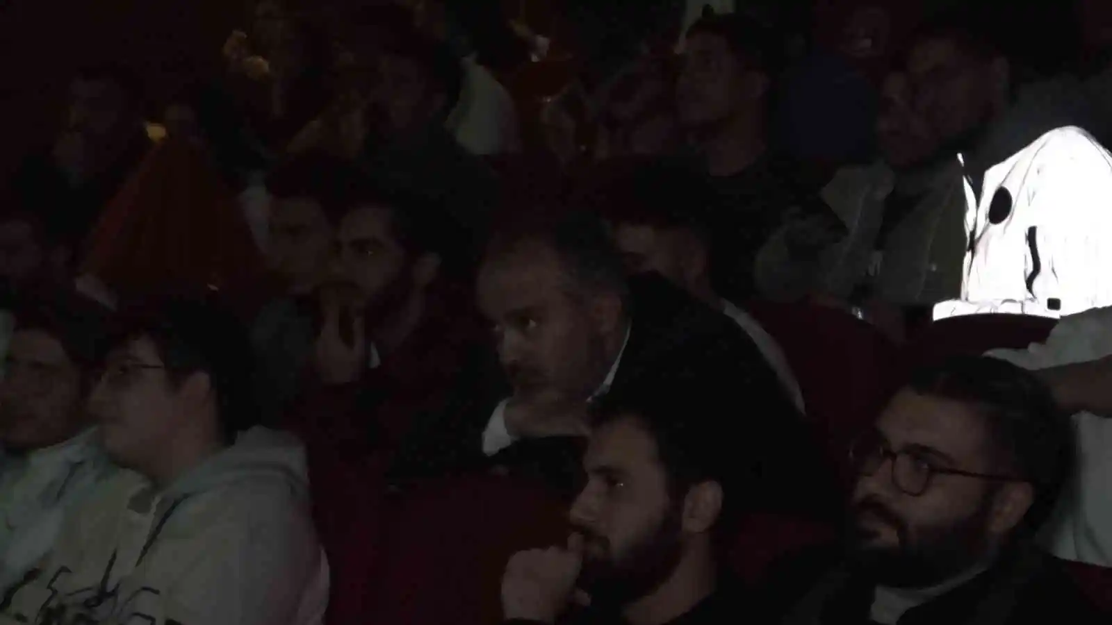 Başkan Aktaş, Dünya Kupası heyecanını gençlerle yaşadı
