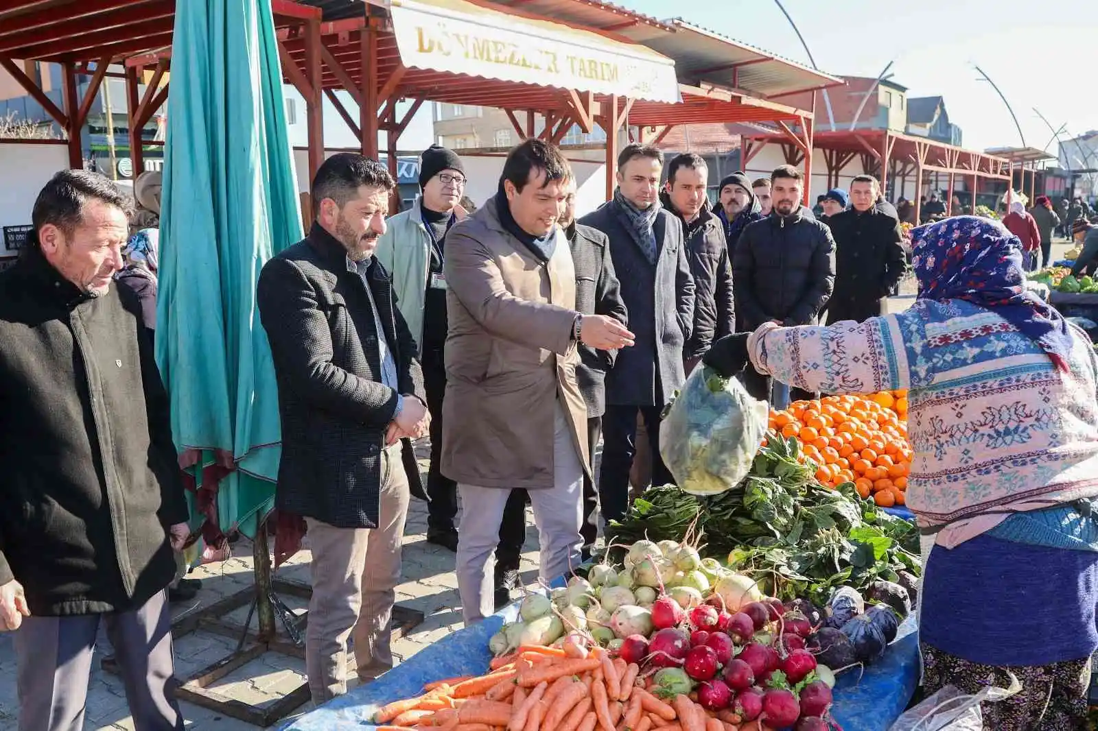 Başkan Çakın, Çarşı Uşak bölgesindeki esnaflara çağrıda bulundu
