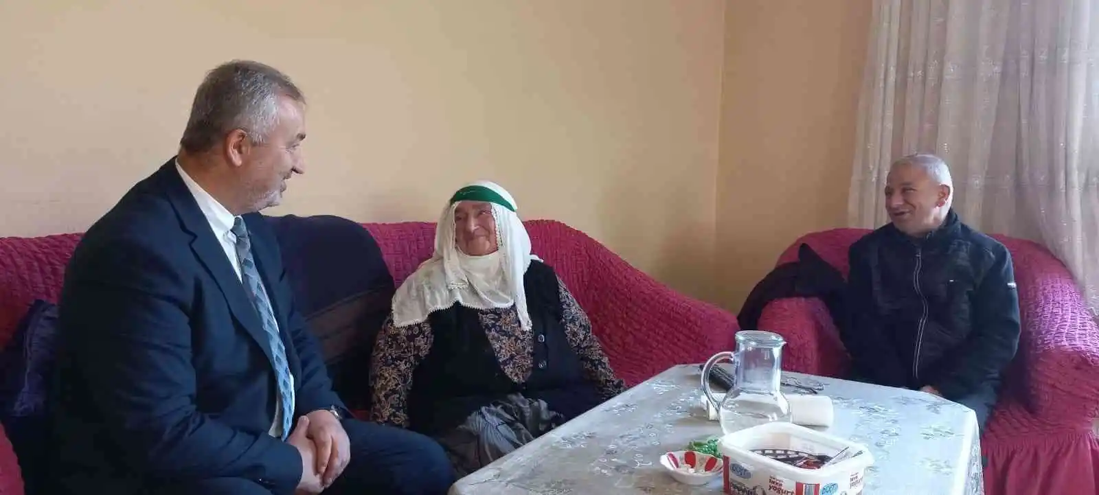 Başkan Topaloğlu’ndan hastalara moral