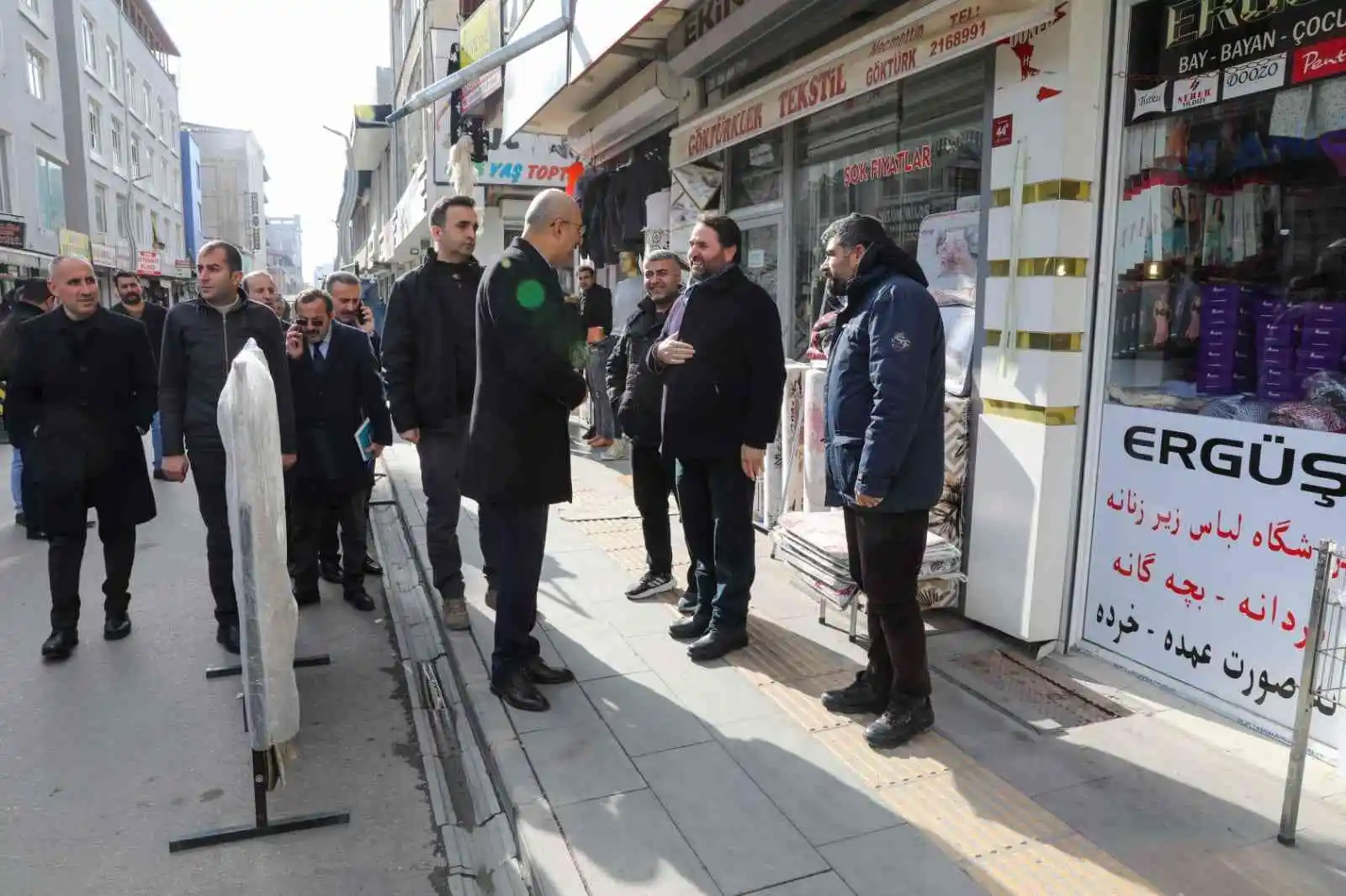 Başkan Vekili Aydın: “Esnafımızı çok önemsiyoruz”