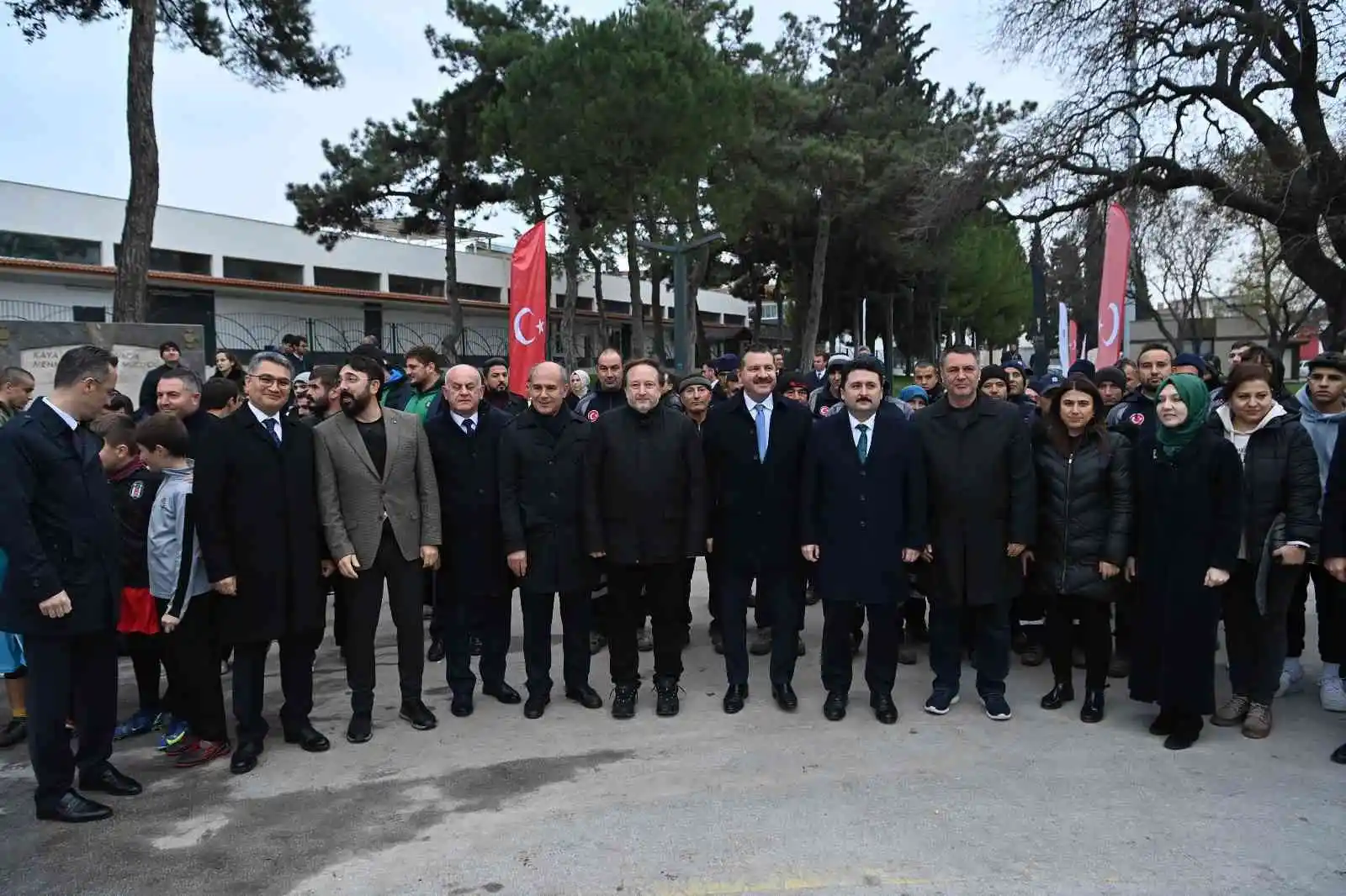 Başkan Yılmaz’dan gençlere skate park