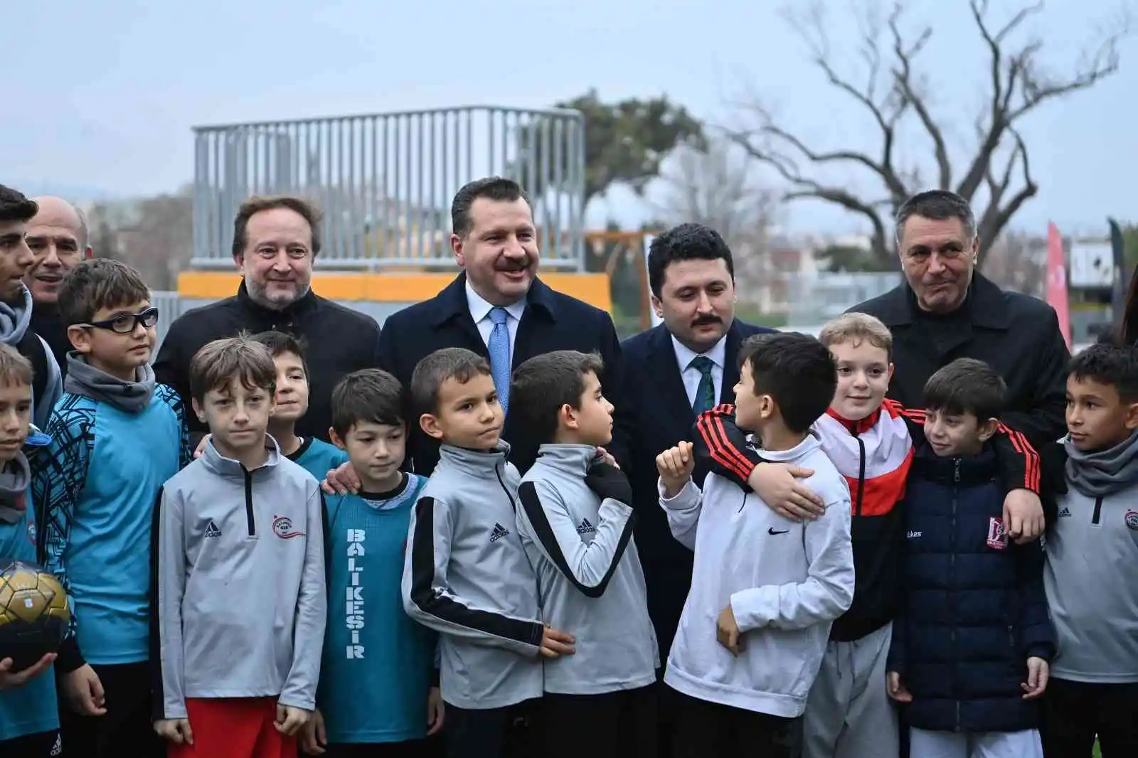 Başkan Yılmaz’dan gençlere skate park