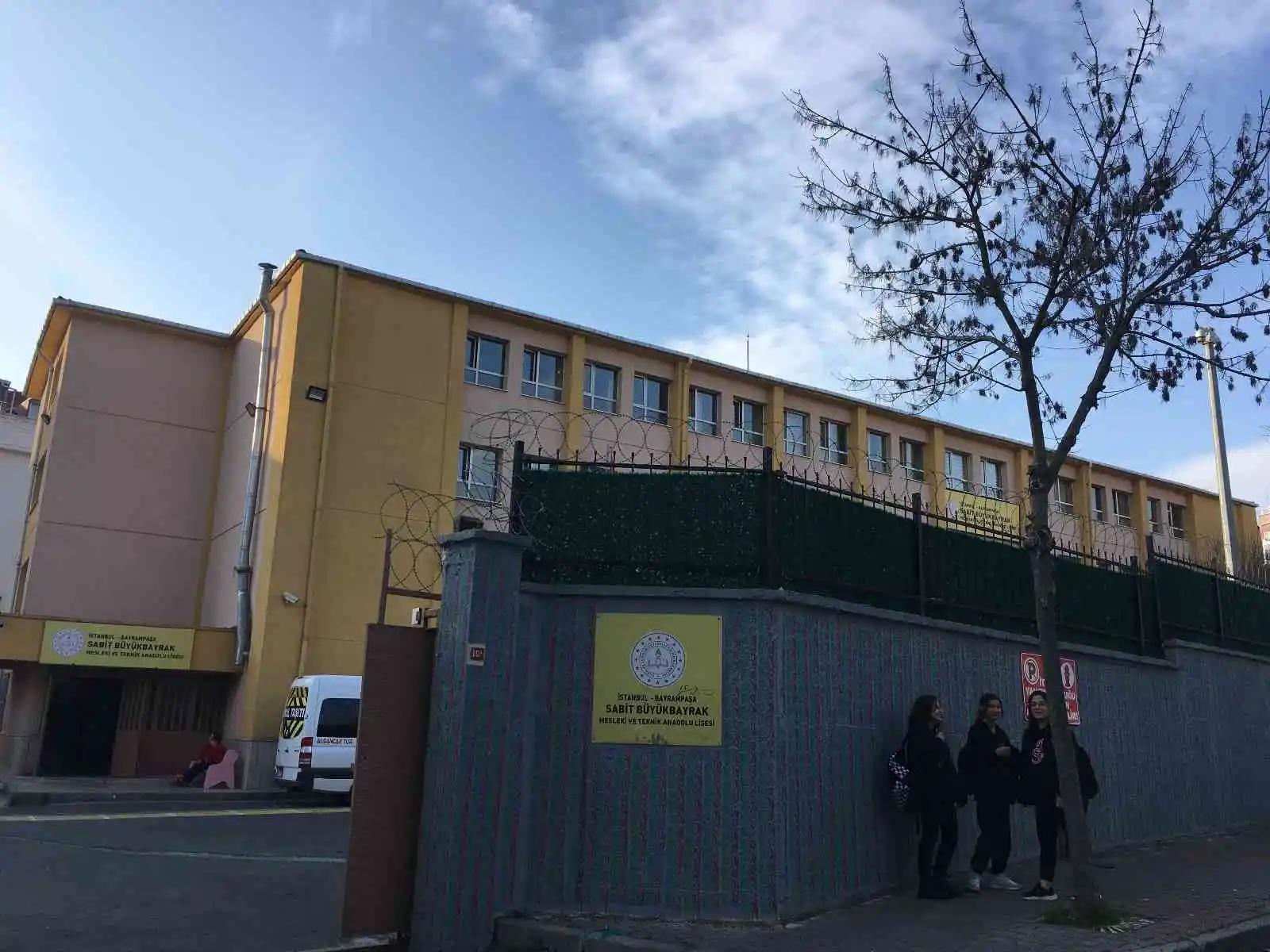 Bayrampaşa ve Gaziosmanpaşa’da okul çevresinde güvenlik denetimi