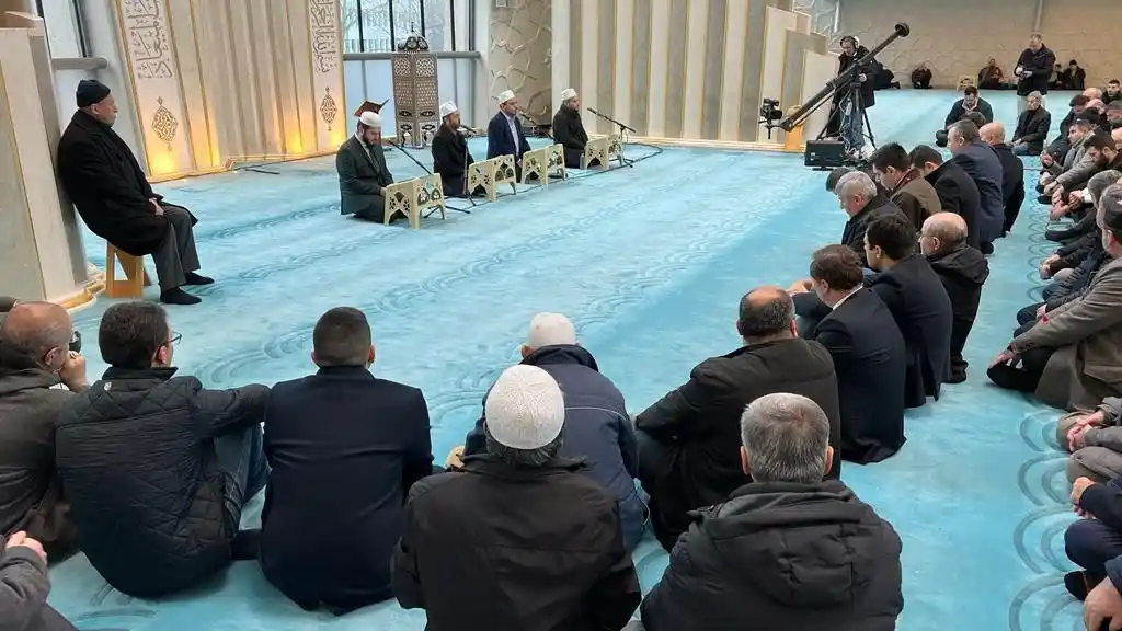 Bilge Ana lakaplı Mevlüde Genç için Almanya’da mevlit okutuldu