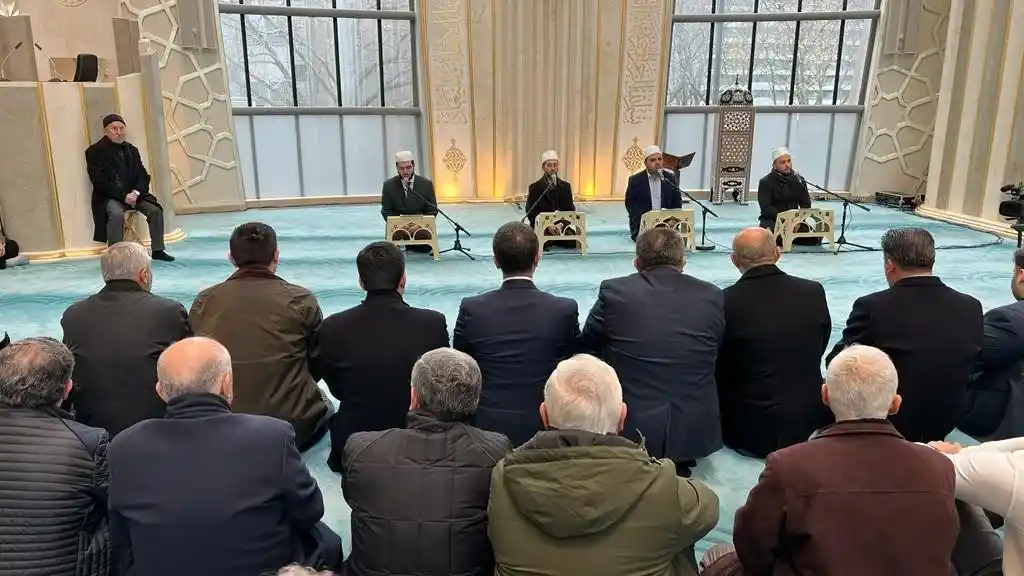Bilge Ana lakaplı Mevlüde Genç için Almanya’da mevlit okutuldu